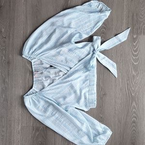 BCBGeneration White and Blue Striped Crop - M